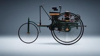 140 Jahre Innovation: Mercedes-Benz gestaltet die Zukunft der Mobilität seit der Erfindung des Automobils 140 Years of Innovation: Mercedes-Benz has been shaping the future of mobility since the invention of the automobile