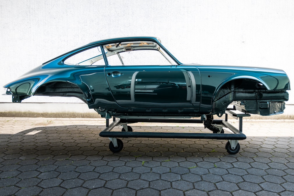 Porsche 964