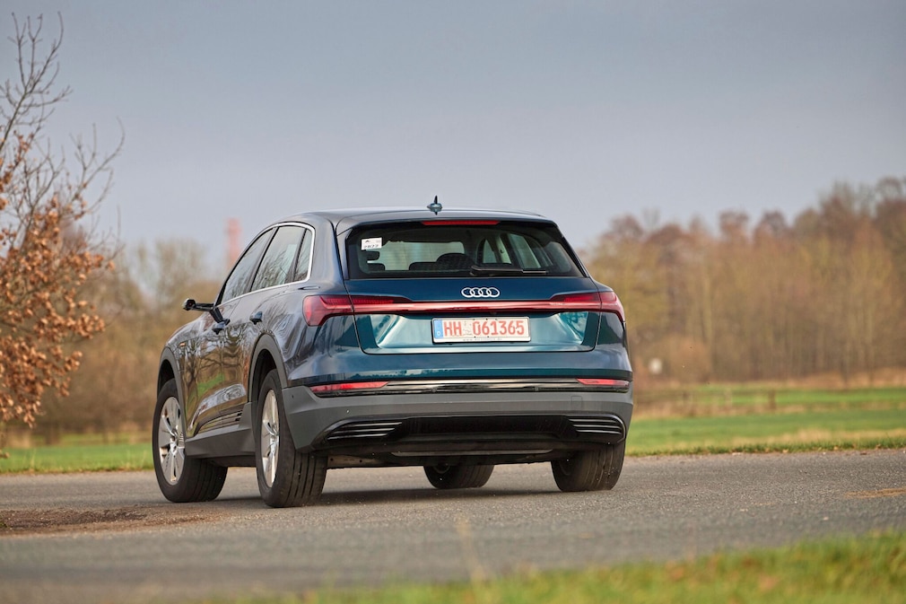 Audi e-tron 50 quattro