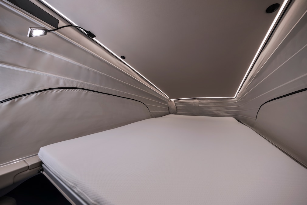 Mercedes V-Klasse Marco Polo !! SPERRFRIST 03.02. 12:00 Uhr !!