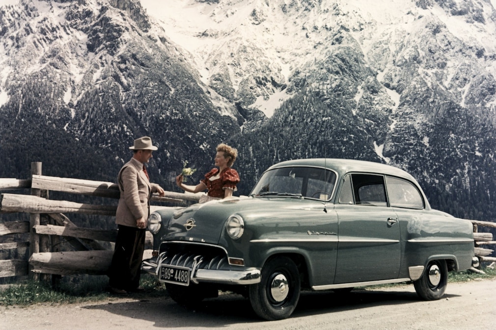 Opel Olympia Rekord, das Urmodell von 1953.