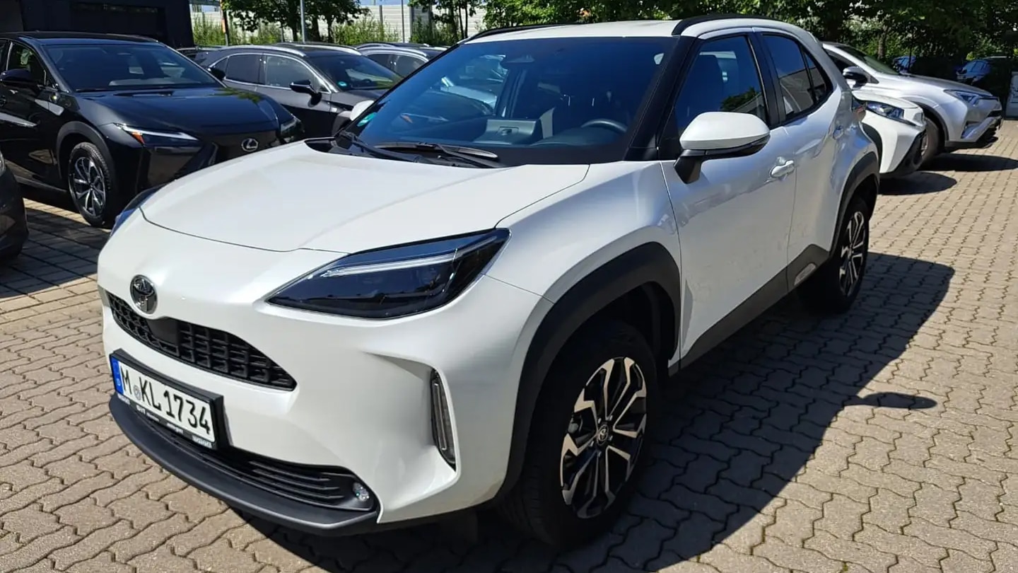 Neuwertiges-Kompakt-SUV-unter-25-000-Euro