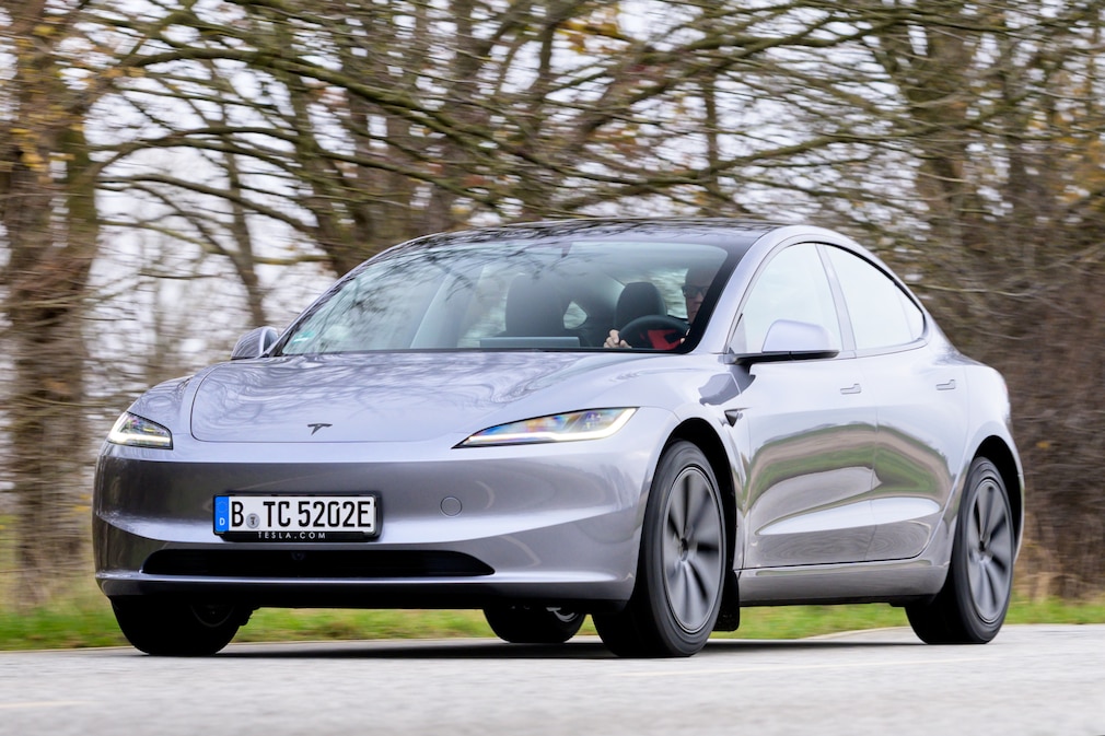 Tesla Model 3 Maximale Reichweite RWD