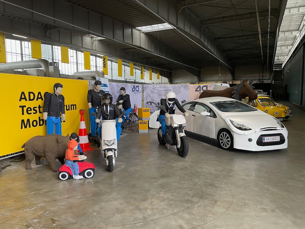 ADAC-Crashtest Euro NCAP 2026 Dummies