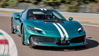 880‑PS‑Attacke: So stürmt der 296 Speciale durch Fiorano