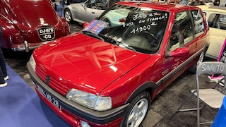 Seltenen Ikonen und schräge Studien auf Pariser Oldtimershow