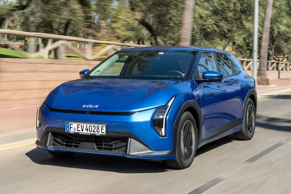 Kia EV4