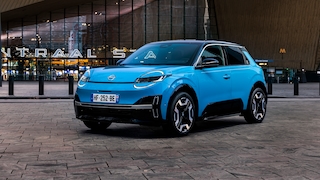 Nissan Micra K15 Elektroauto