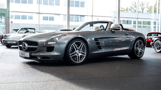 Mercedes SLS AMG Roadster