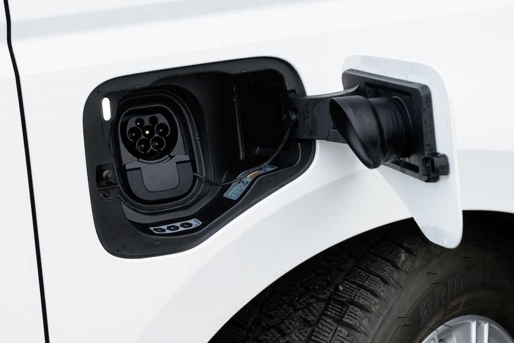 VW Multivan eHybrid 4Motion