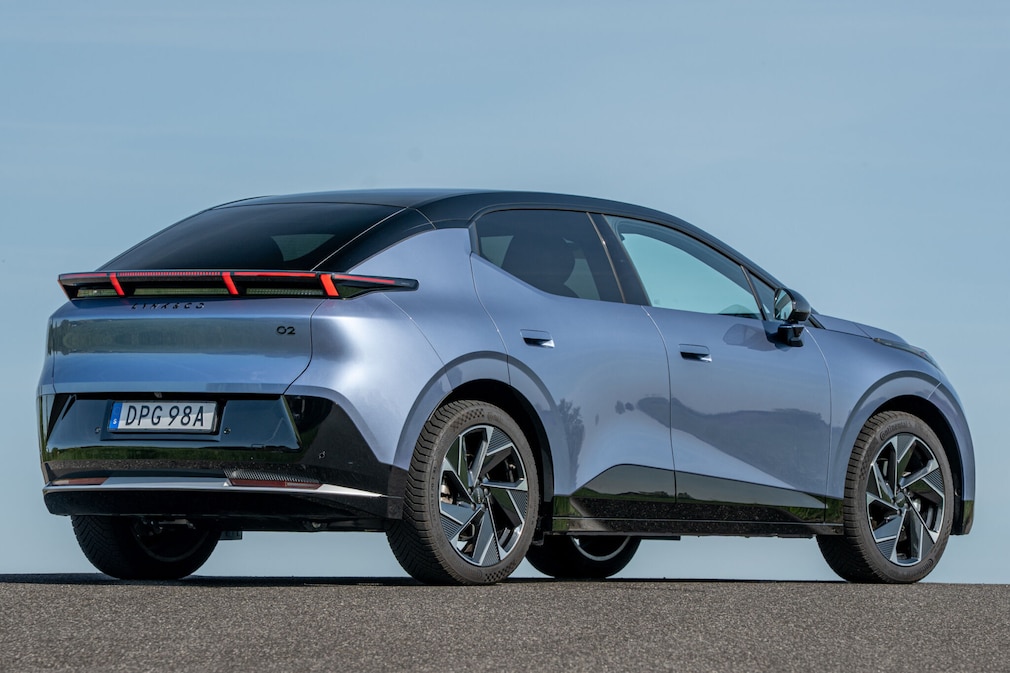 Lynk & Co 02