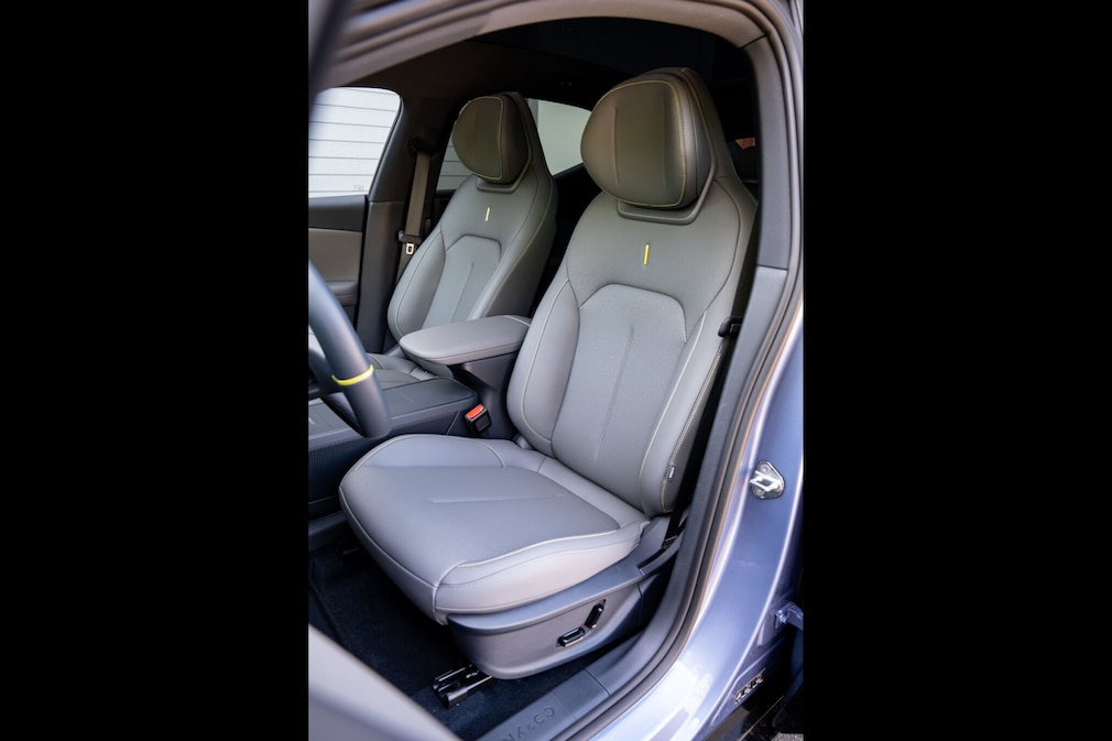 Lynk & Co 02