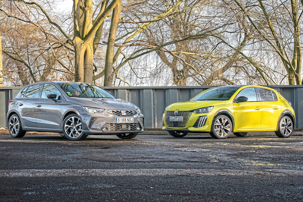 Peugeot 208 Hybrid 110 e-DSC6 Seat Ibiza 1.0 TSI DSG