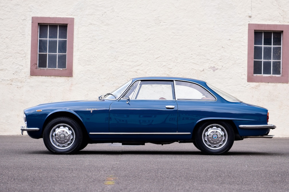 Alfa Romeo 2600 Sprint