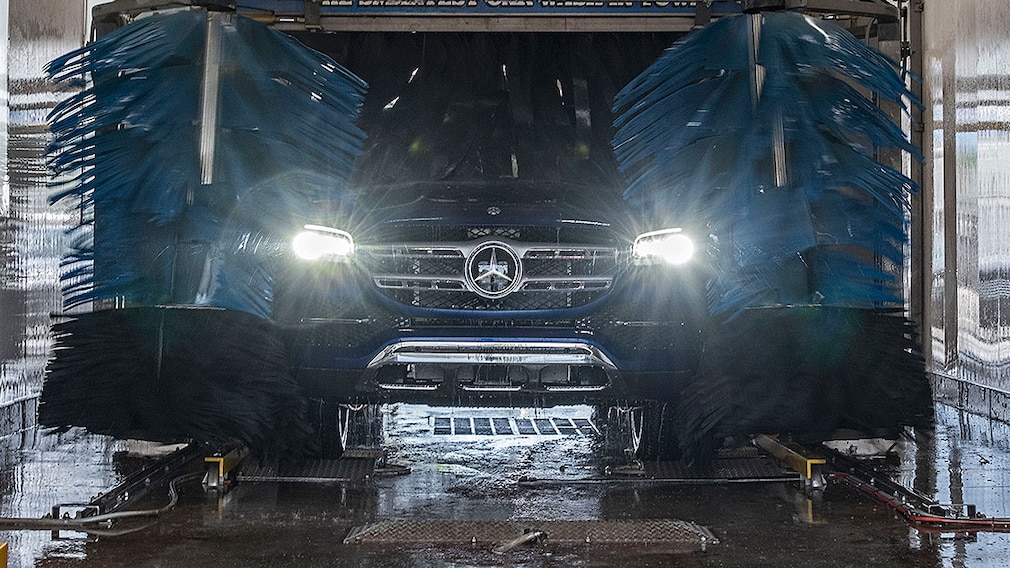 Mercedes GLS - Waschstraßenfunktion