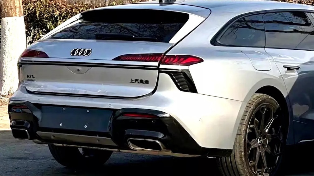 Audi A7L Avant in China
