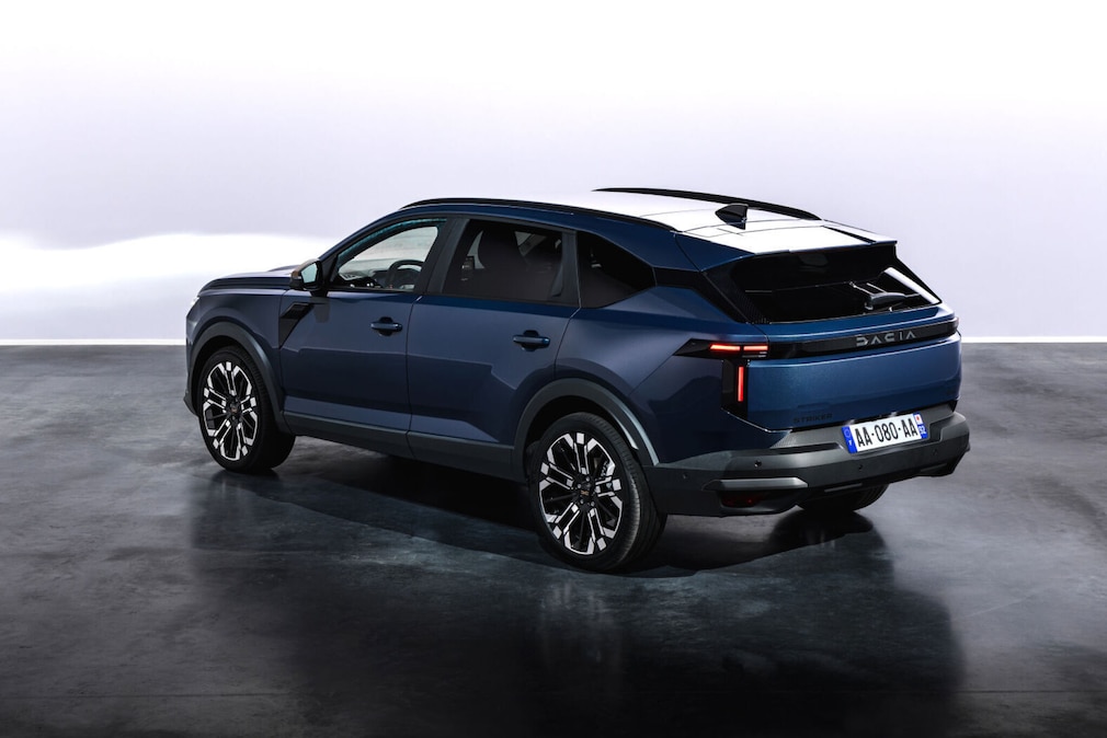 Dacia Striker