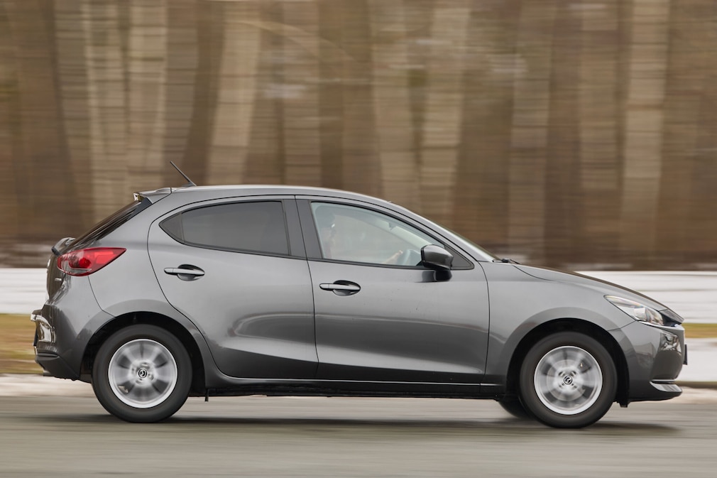 Mazda2 Skyative-G 90 (2021)