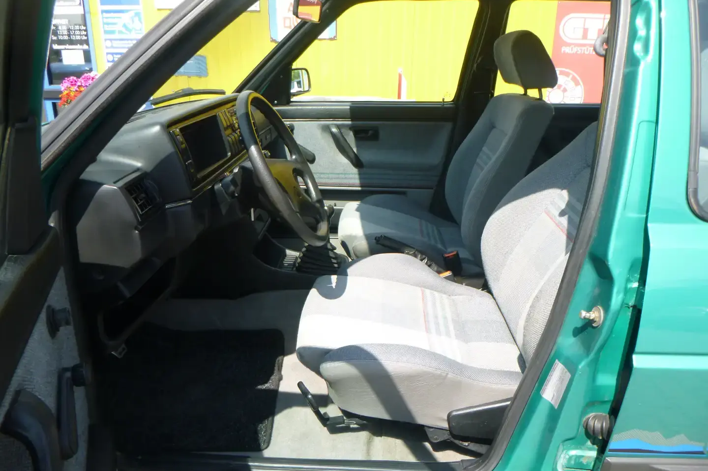 VW Golf Country