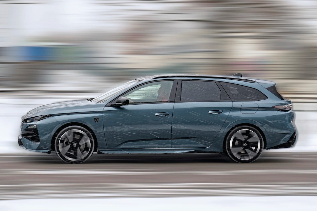 Peugeot 308 SW PHEV 195