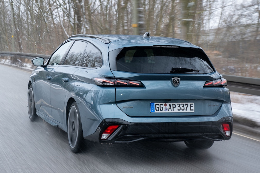 Peugeot 308 SW PHEV 195