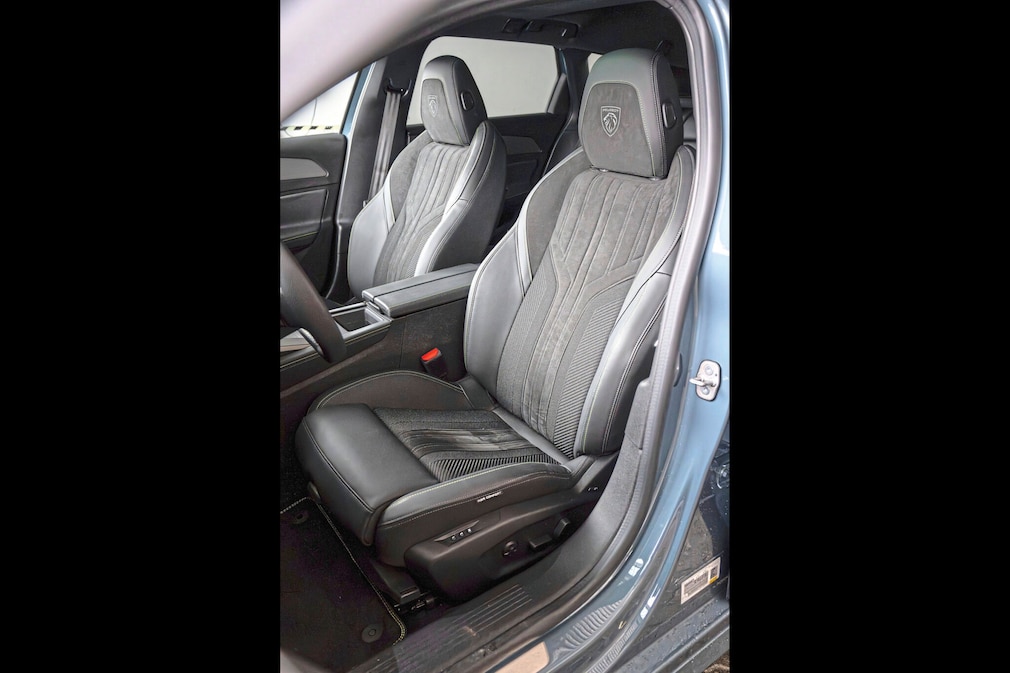 Peugeot 308 SW PHEV 195