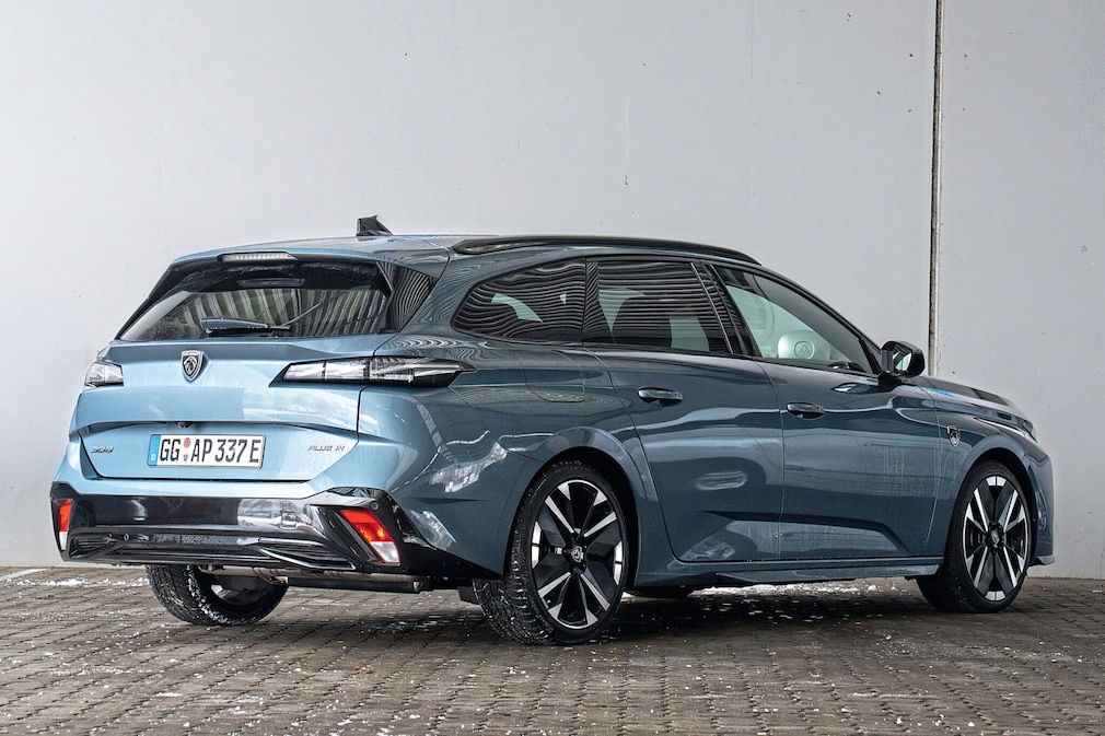 Peugeot 308 SW PHEV 195