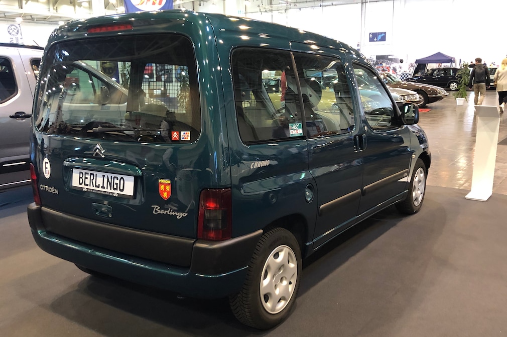 Citroen Berlingo I von schräg hinten