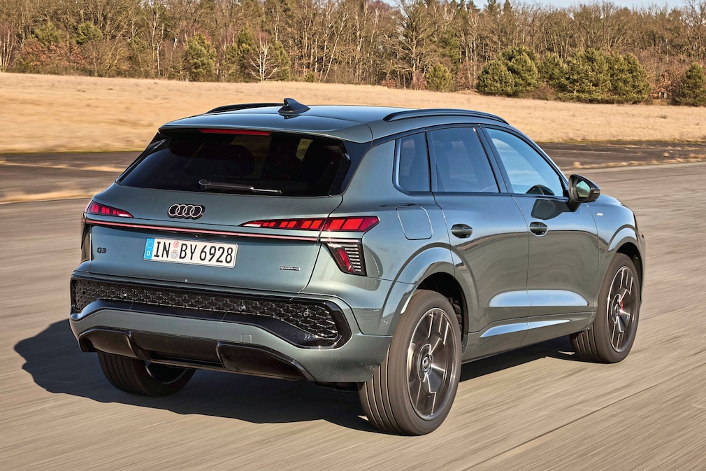Audi Q3 SUV TFSI quattro