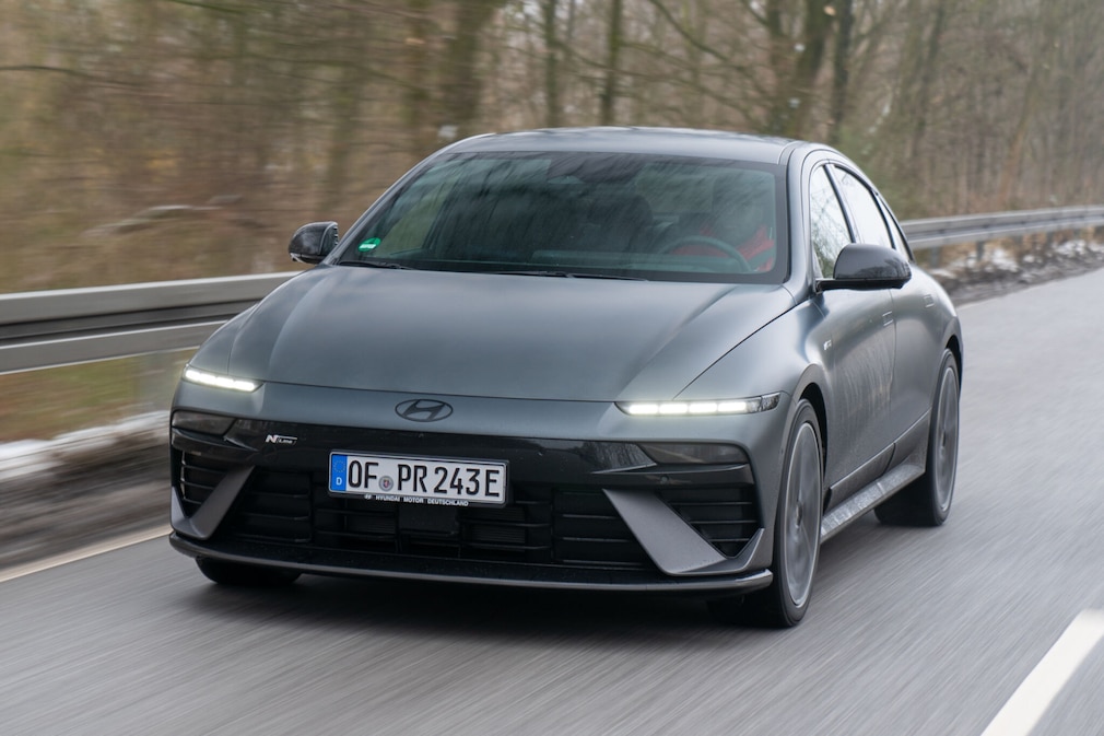 Hyundai Ioniq 6 84 kWh Allrad