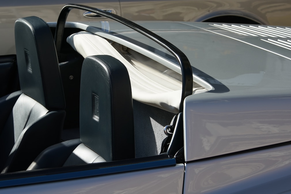 Dachbügel des Ferrari Testarossa Spider