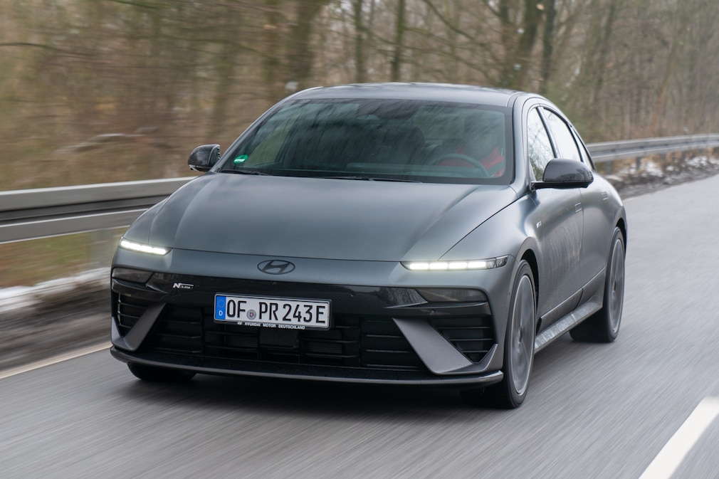 Hyundai Ioniq 6 84 kWh Allrad