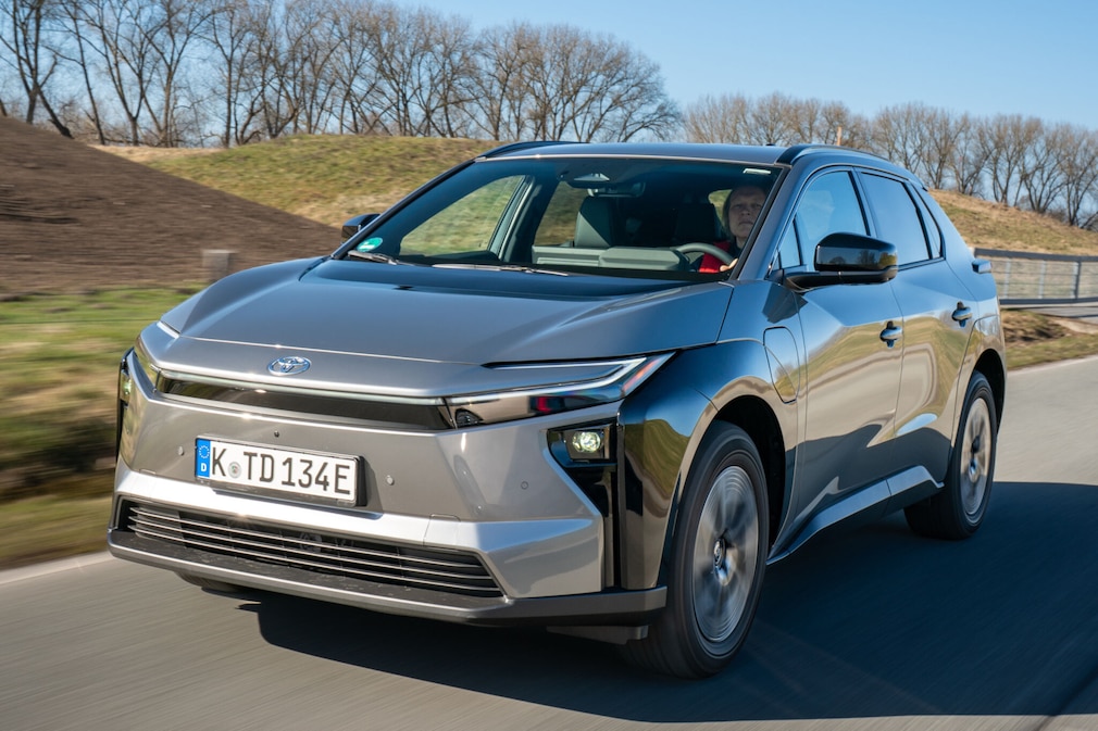 Toyota bZ4X FWD 73 kWh