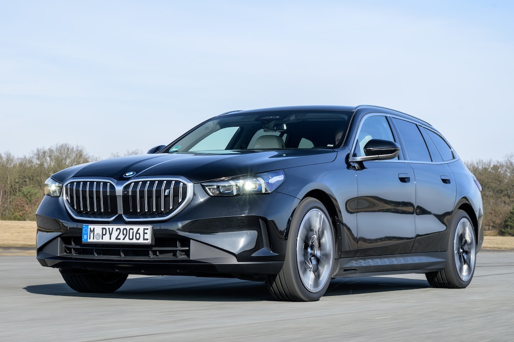 BMW i5 xDrive40 Touring