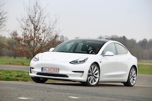 Tesla Model 3 Long Range Dual Motor (2020)