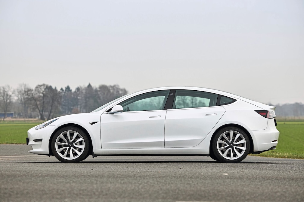 Tesla Model 3 Long Range Dual Motor (2020)
