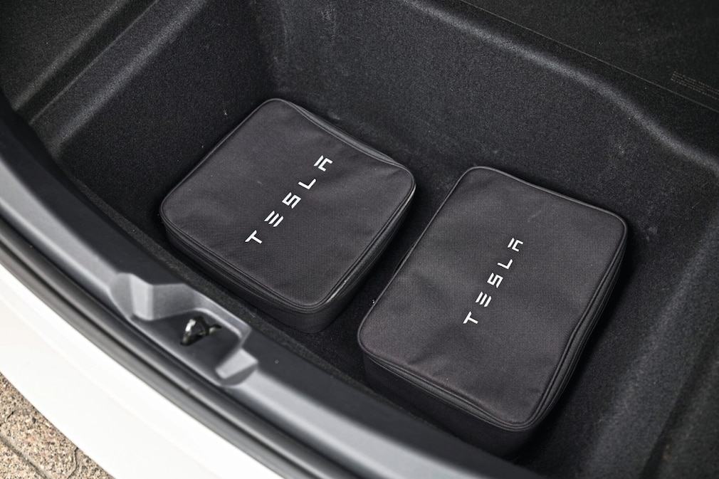 Tesla Model 3 Long Range Dual Motor (2020)