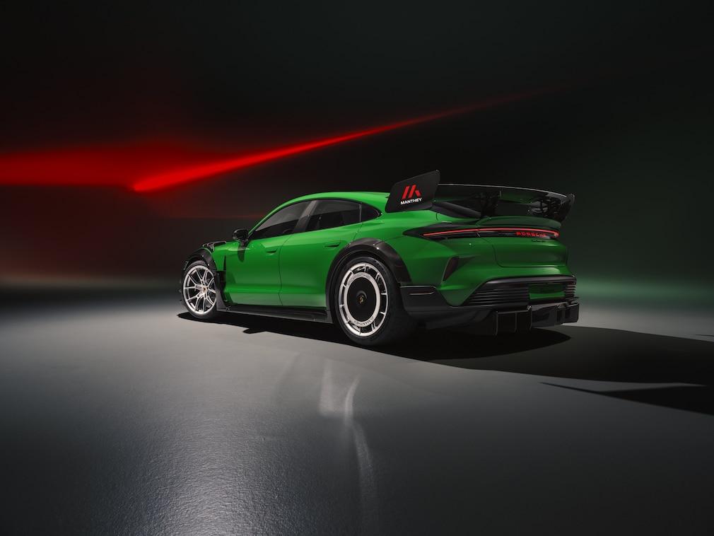 Porsche Taycan Turbo GT mit Manthey-Kit !! SF 07. Mai, 14:00 Uhr !!