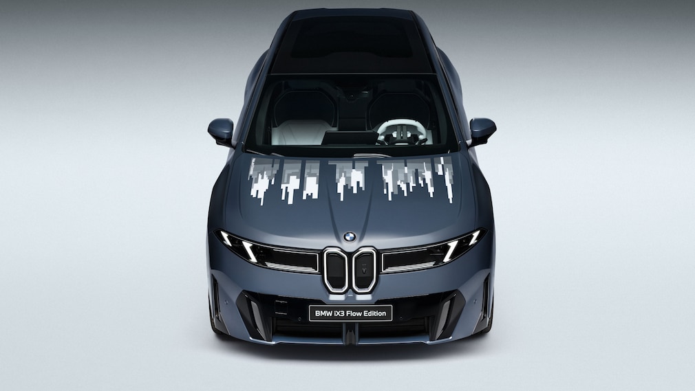 BMW iX3 Flow Edition