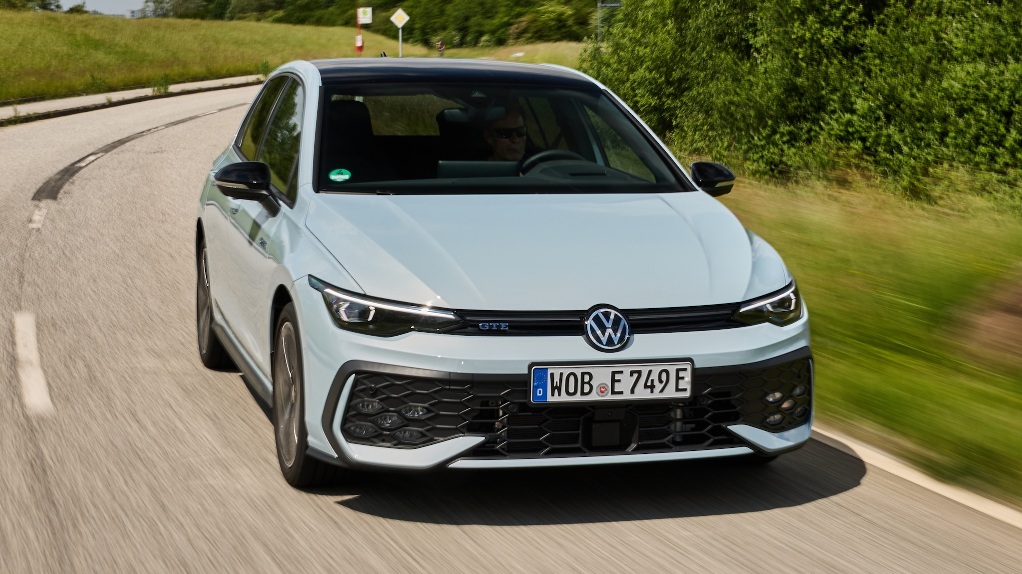 VW Golf GTE on lease: This is how much the 272 hp PHEV costs - | AUTO BILD