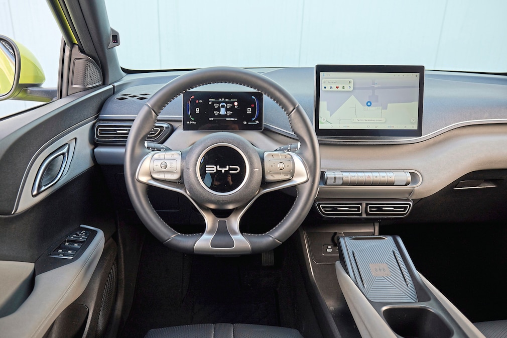 BYD Dolphin Surf