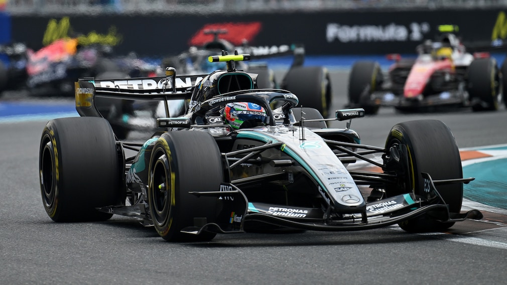 Antonelli triumphiert nach Verstappen-Schock in Runde eins