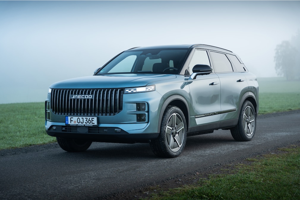 Fahrtermin Berlin 30.04.26 mit Omoda 9 und Jaecoo 7 PHEV-SUV aus China mit Raphael Schuderer