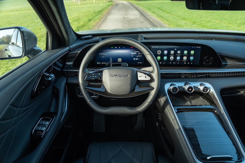 Fahrtermin Berlin 30.04.26 mit Omoda 9 und Jaecoo 7 PHEV-SUV aus China mit Raphael Schuderer