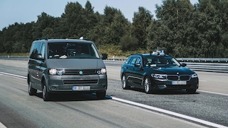 Fraunhofer Institut IDMT Oldenburg bringt autonomen Fahrzeugen das Hören bei autonomes Fahren Cariad KI