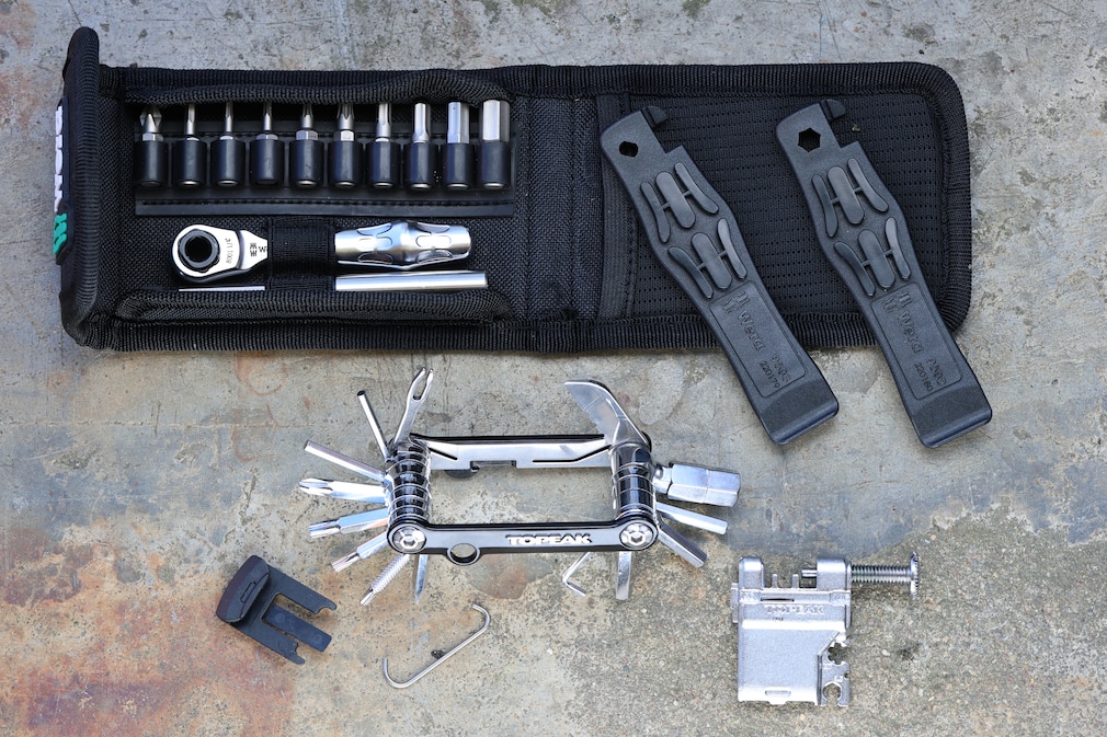 Das Topeak Mini PT30 und das Wera Bicycle Set 1 im Vergleich.