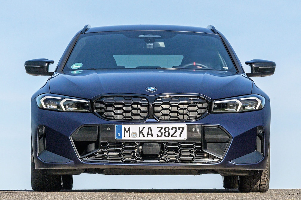BMW M340i xDrive Touring