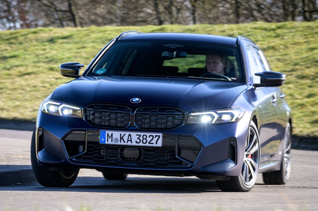 BMW M340i xDrive Touring