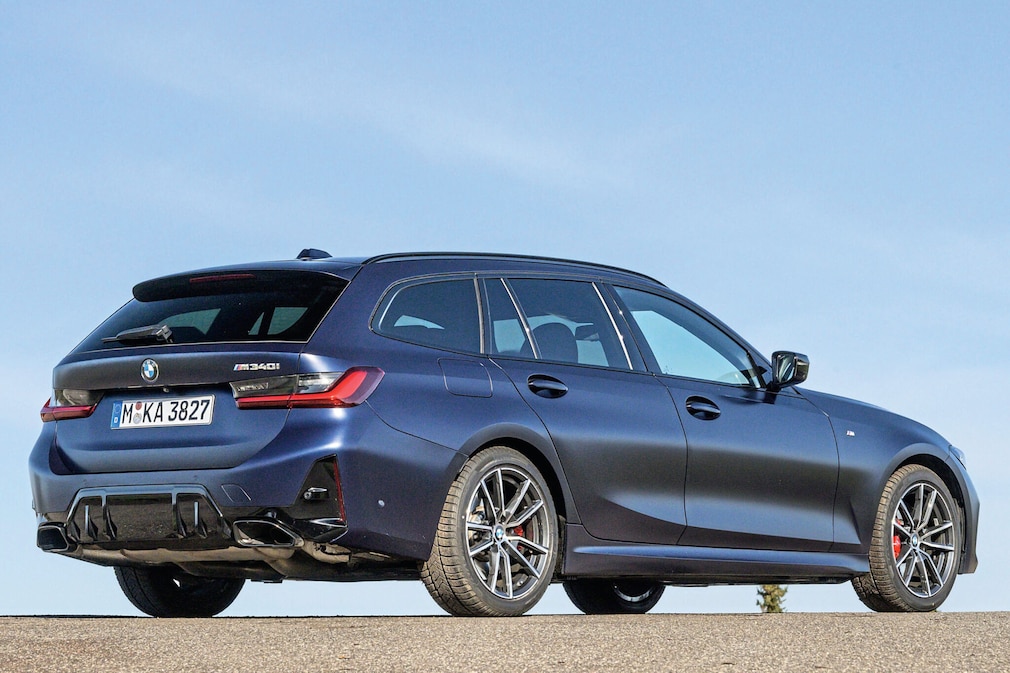 BMW M340i xDrive Touring