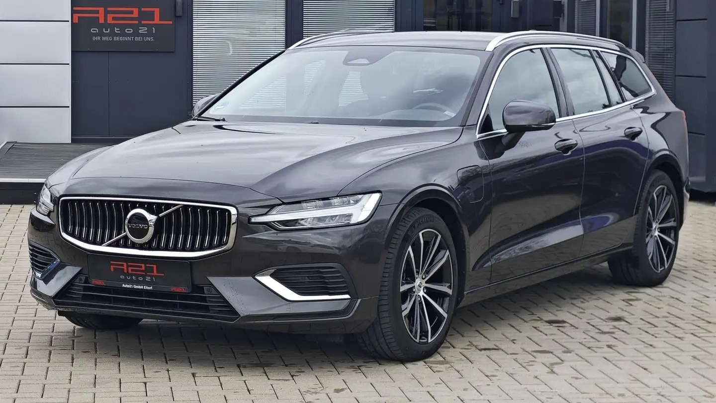 Used Volvo V60 T6 Recharge with 398 hp at a top price - | AUTO BILD